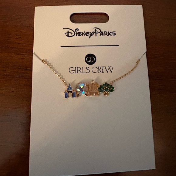 Girls Crew Jewelry - NWT Disney Parks Girls Crew Disney World 4 park icon Necklace